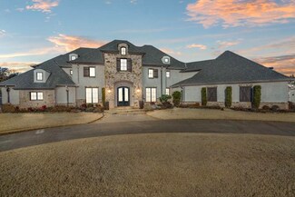6610 Kenslow Dr, Stillwater, OK 74074