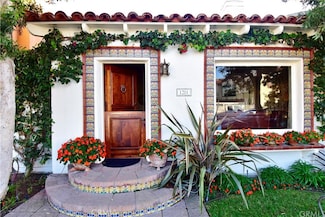 1211 W Bay Ave, Newport Beach, CA 92661