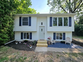 2159 E Eden Ct, Ann Arbor, MI 48108