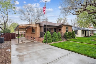 2989 S Corona St, Englewood, CO 80113
