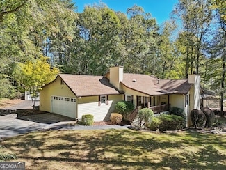 15 Perthshire Dr, Peachtree City, GA 30269