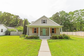 218 N James St, Ashland, VA 23005