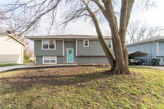113 W McDonald St, Edgerton, KS 66021