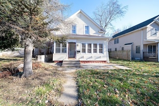 2226 Bryant Ave N, Minneapolis, MN 55411