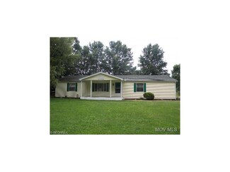 1158 Washington Gardens Cir, Washington, WV 26181