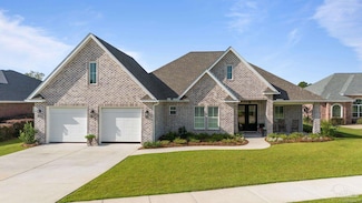 5764 Highland Lake Dr, Milton, FL 32583