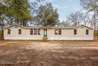 117 Costa Rd, Hawthorne, FL 32640