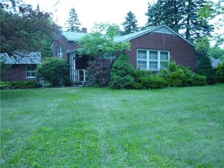 3554 Evergreen Rd, Pulaski, PA 16143