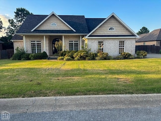 4124 Cypress Moss Rd, Jonesboro, AR 72401