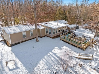 N8176 Waboose Ln, Crivitz, WI 54114