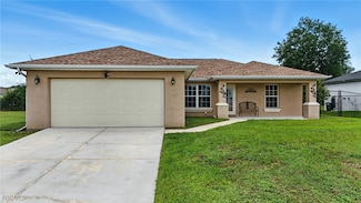 2910 41st St SW, Lehigh Acres, FL 33976