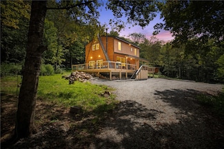 146 Luna Way, Markleton, PA 15551