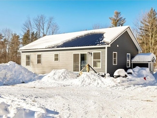 2650 Woodward Neighborhood Rd, Richford, VT 05476