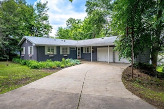 313 Maple Island Rd, Burnsville, MN 55306