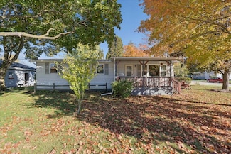 224 W Mcneil St, Corunna, MI 48817