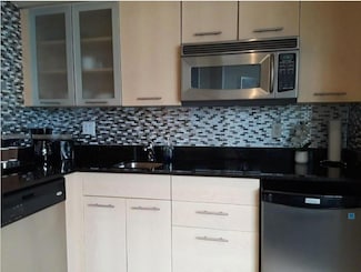 2670 E Sunrise Blvd Unit 1105, Fort Lauderdale, FL 33304