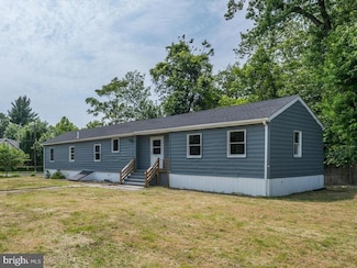 624 Hunt Ave, Trenton, NJ 08610