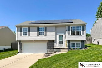 17844 Josephine St, Omaha, NE 68136