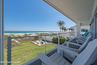 747 S Atlantic Ave, Cocoa Beach, FL 32931