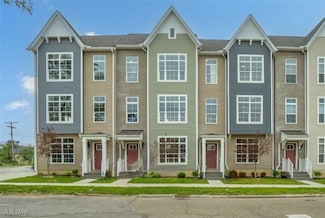 2083 Wynn Rd Unit 3, University Heights, OH 44118