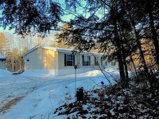 232 Lower Cross Rd, Nobleboro, ME 04555