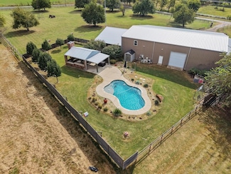 595 Pleasant Home Rd, Sherman, TX 75092