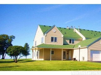 8026 Par Five Dr Unit 216, Onamia, MN 56359