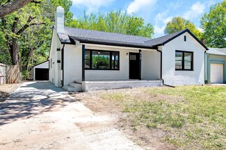 912 N Crestway Ave, Wichita, KS 67208