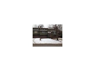 10131 Steele Rd, Kansas City, KS 66111
