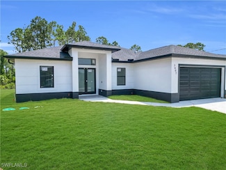 2607 45th St W, Lehigh Acres, FL 33971