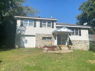 252 Riverwood Dr, Noblesville, IN 46062