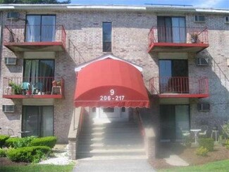 440 North Ave Unit 210, Haverhill, MA 01830