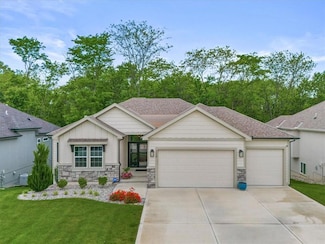 2428 W 179th St, Overland Park, KS 66085