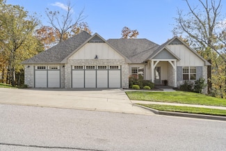 1294 S Amber Ridge Dr, Nixa, MO 65714