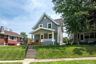 239 Highland Dr NW, Cedar Rapids, IA 52405