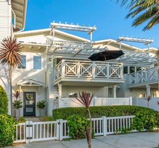 3305 Lincoln St, Carlsbad, CA 92008