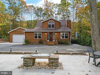 271 Four Seasons Dr, Drums, PA 18222