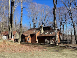 78 Pond Loop Unit M-2, Wilmington, VT 05363