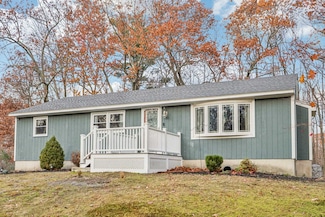 10 Old Coach Rd, Atkinson, NH 03811