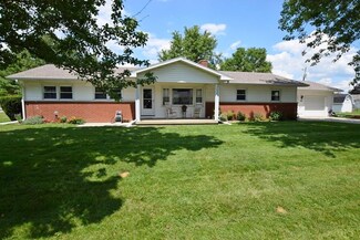 1130 Maple St, Middletown, IN 47356