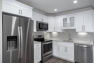 42 Longfellow Ave Unit 42-20, Levittown, NY 11756
