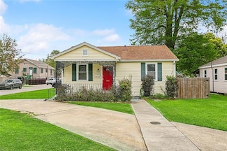 525 Transcontinental Dr, Metairie, LA 70001