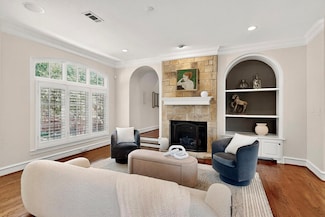 3715 Congress Ave, Dallas, TX 75219