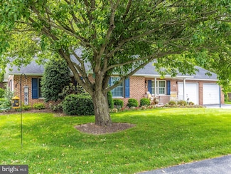 2807 Carlisle Dr, New Windsor, MD 21776