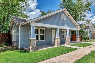 1107 E Cannon St, Fort Worth, TX 76104