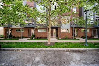 1257 W 75th St Unit D-1257, Cleveland, OH 44102
