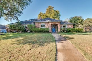 722 Corinthian Place, Duncanville, TX 75137
