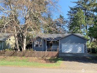 618 Woodland Loop NE, Ocean Shores, WA 98569