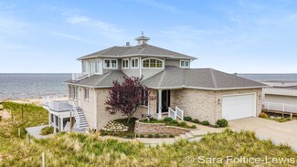 20057 Breton Rd, Spring Lake, MI 49456