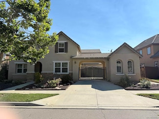 3177 Katharine Dr, Escondido, CA 92027